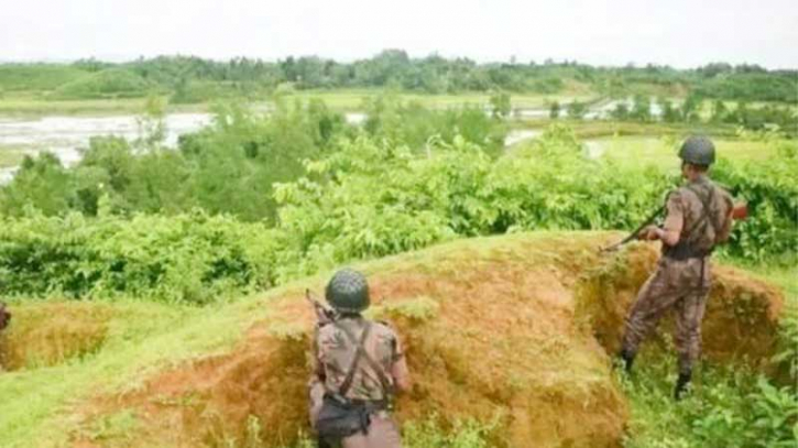 মিয়ানমার থেকে মর্টার শেল এসে পরল বাংলাদেশে, বন্ধ ৫টি স্কুল