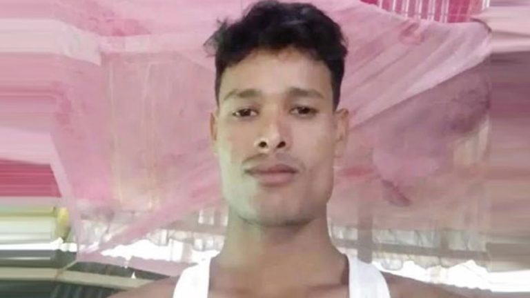 বিএসএফ’র গুলিতে নিহত বাংলাদেশি যুবকের লাশ হস্তান্তর